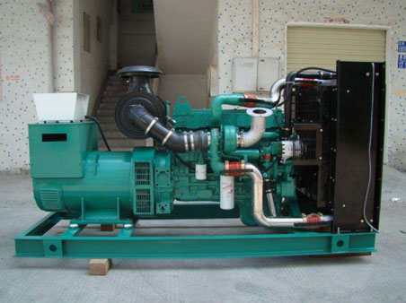 昌宁1100kw康明斯柴油发电机组图片 昌宁1100kw康明斯柴油发电机组图片